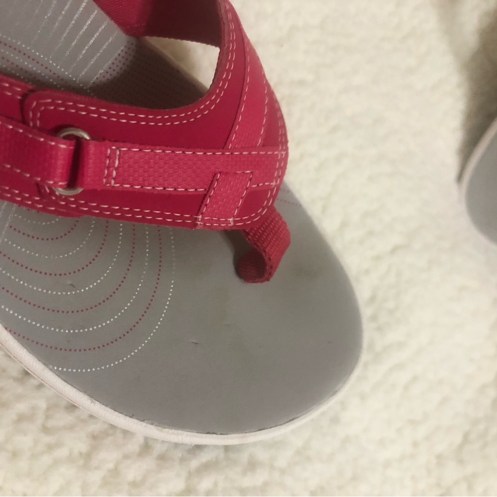 Clarks Cloudsteppers Hot Pink Sandals Size 11 - Picture 3 of 8